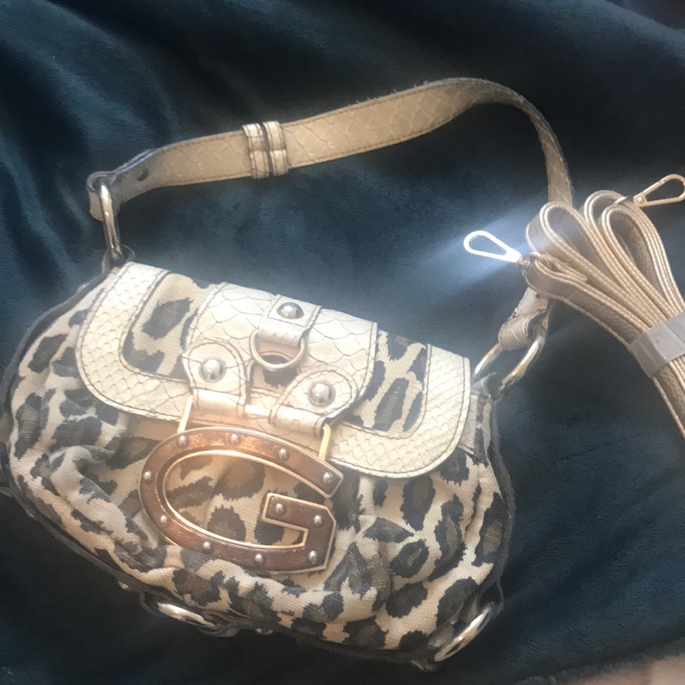 Vintage Guess shoulder, crossbody, or beltbag